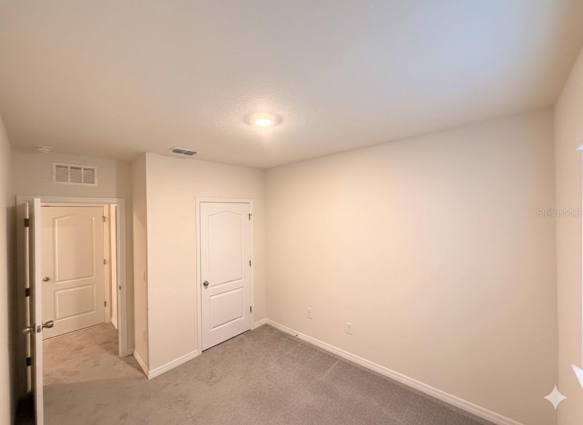 2333 PENGUIN BLVD, DAVENPORT, FL, 33837