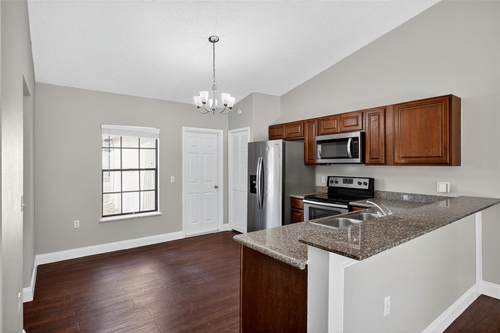 2737 E DORCHESTER DR, DELTONA, FL, 32738