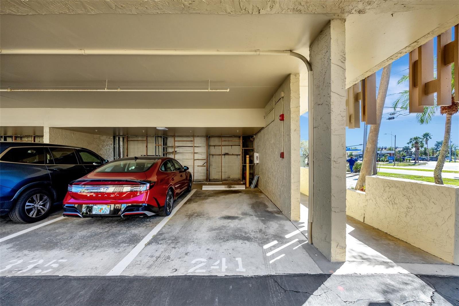 113 ISLAND WAY #241, CLEARWATER BEACH, FL, 33767