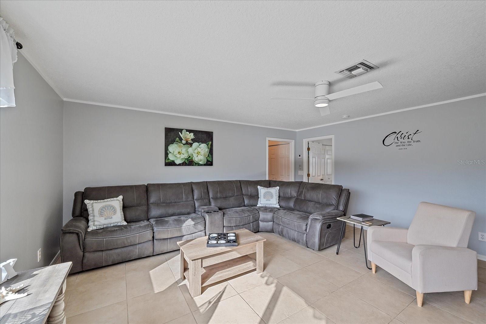 A4679626 Property Photo