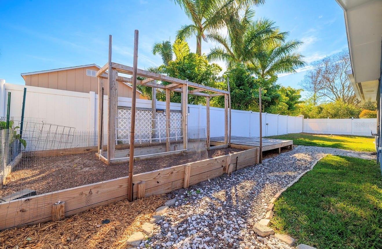 Gardening + irrigation built in.