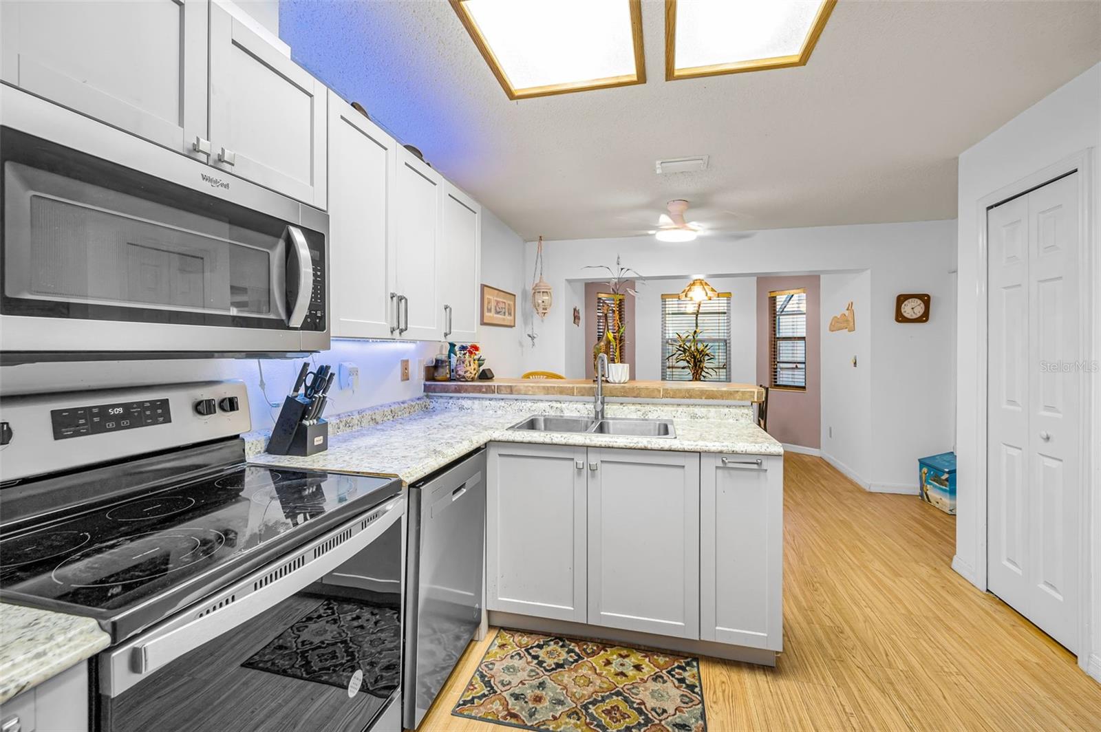 2280 COLONIAL BLVD W, PALM HARBOR, FL, 34683