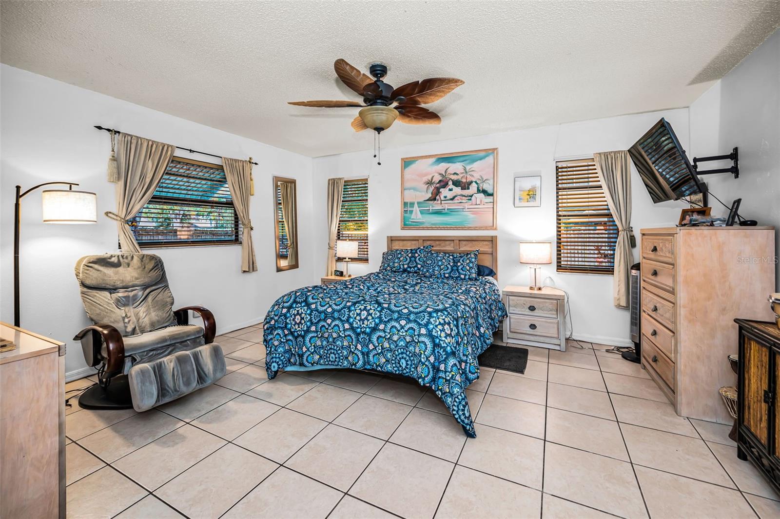 2280 COLONIAL BLVD W, PALM HARBOR, FL, 34683