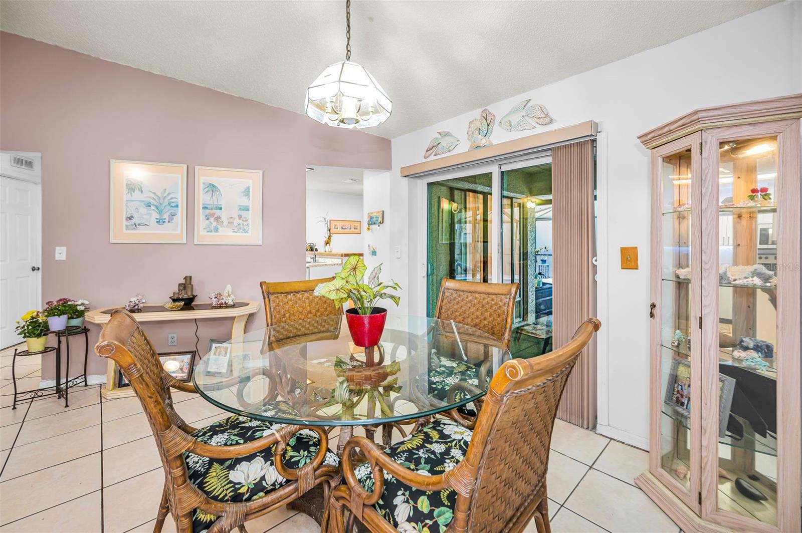 2280 COLONIAL BLVD W, PALM HARBOR, FL, 34683