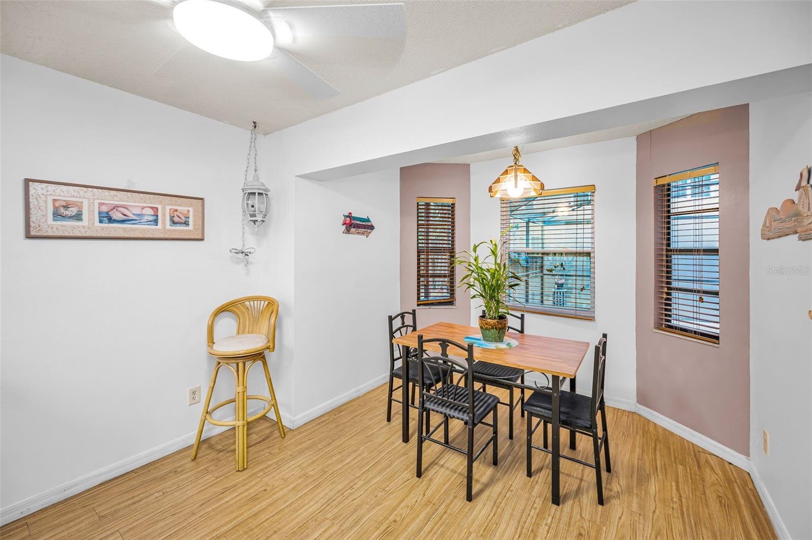 2280 COLONIAL BLVD W, PALM HARBOR, FL, 34683