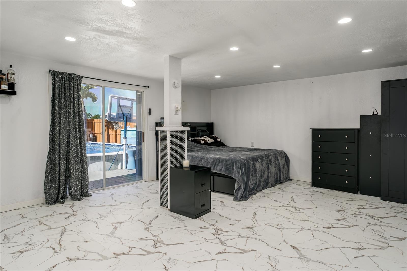 205 52ND AVENUE TER E, BRADENTON, FL, 34203