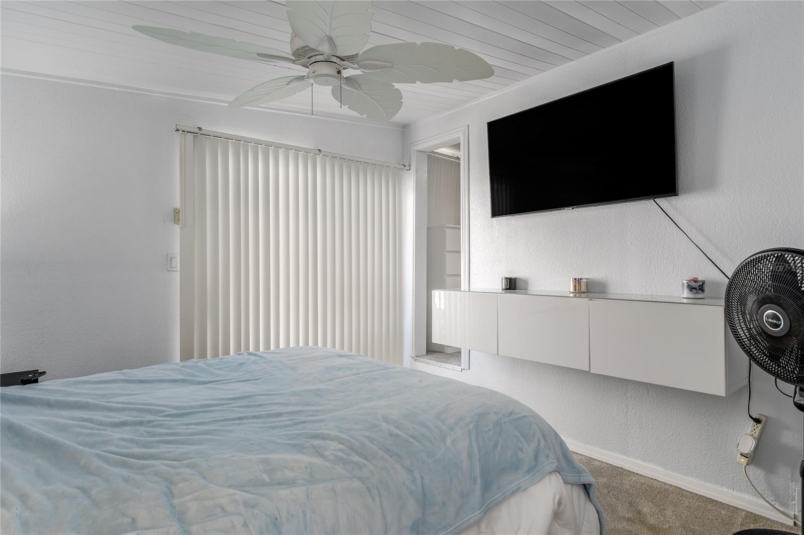 205 52ND AVENUE TER E, BRADENTON, FL, 34203