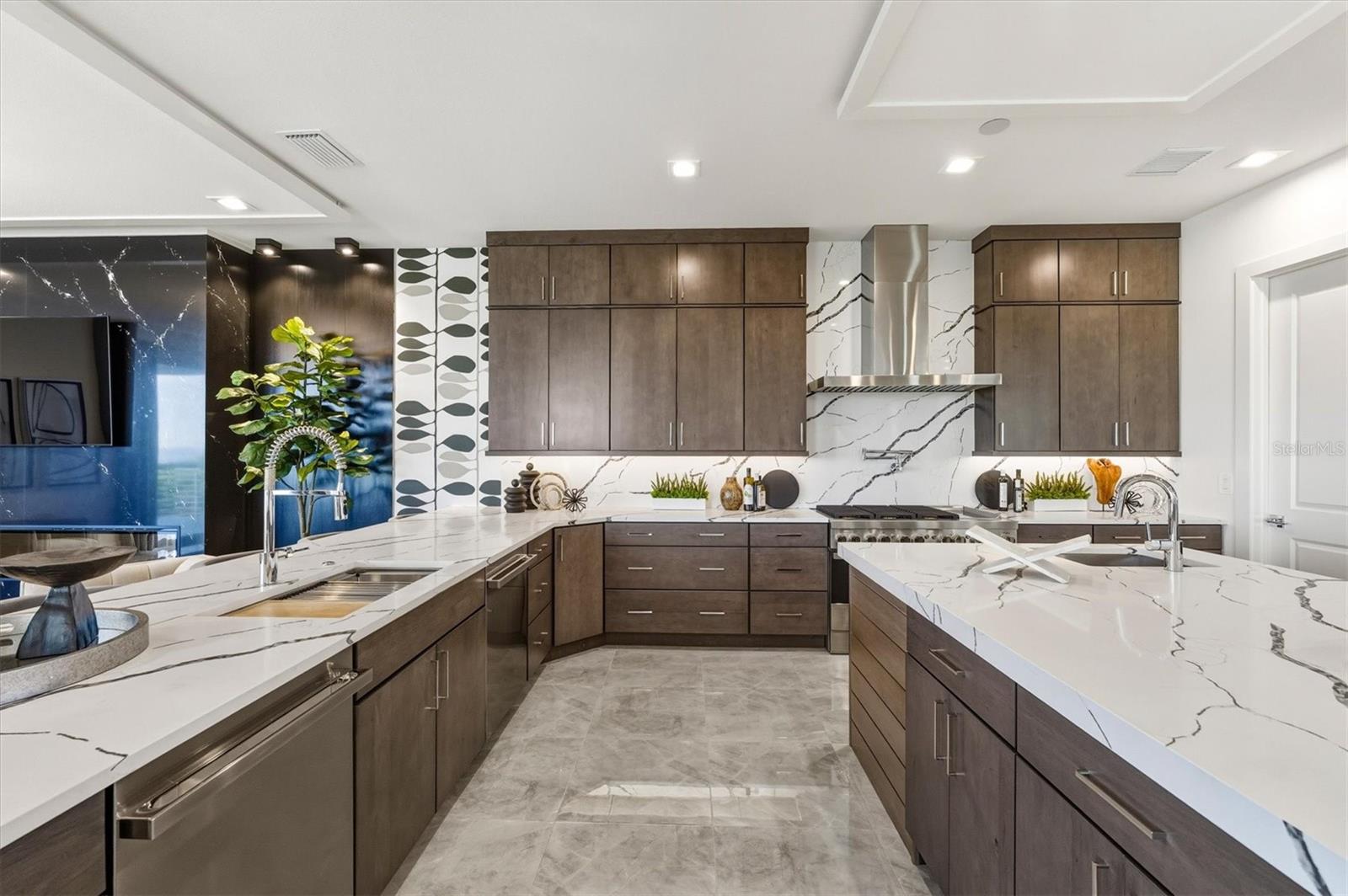 A4679647 Property Photo