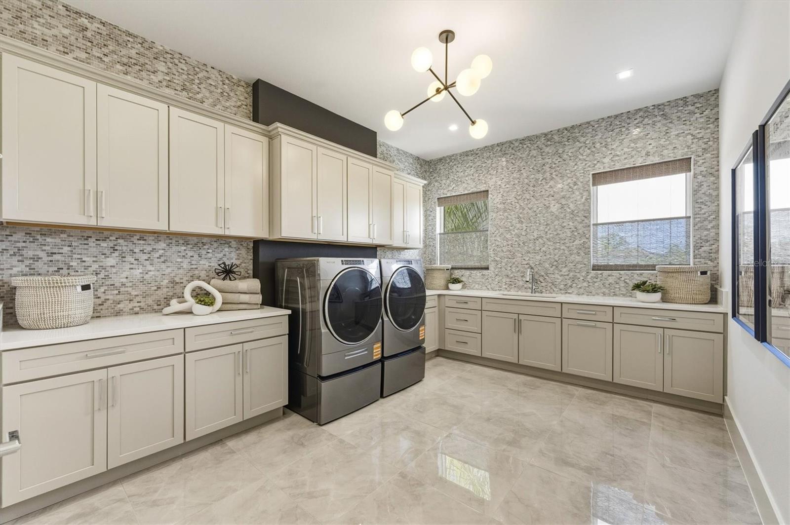 A4679647 Property Photo