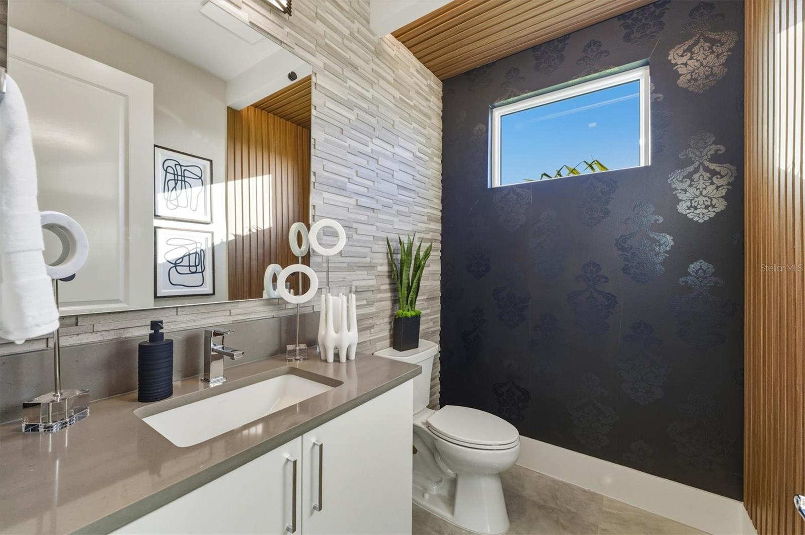 A4679647 Property Photo