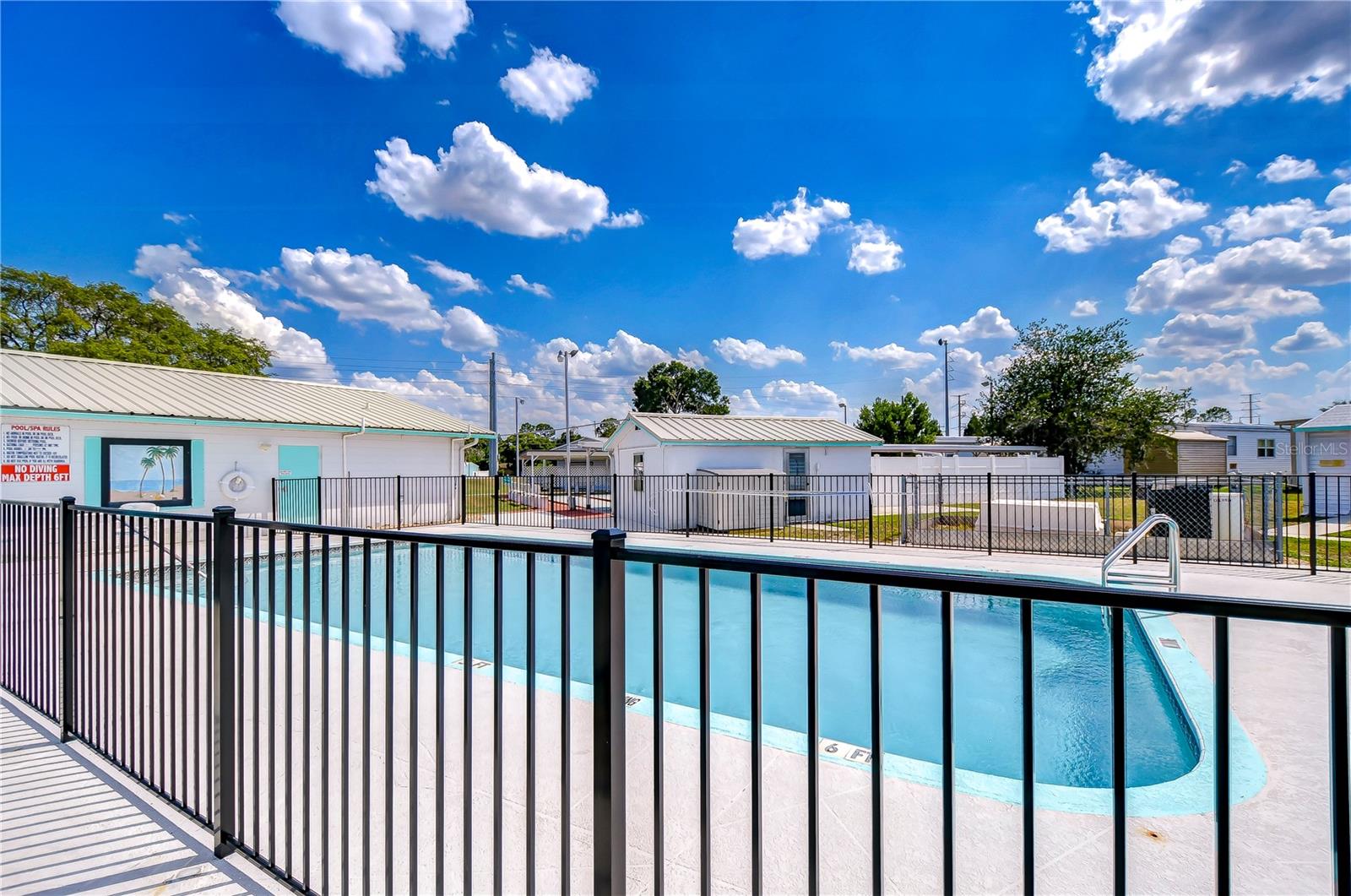 TB8468242 Property Photo