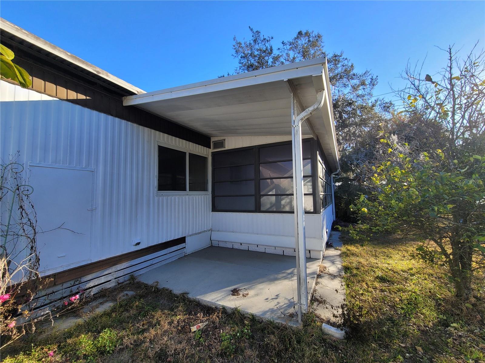 5021 HILL DR, ZEPHYRHILLS, FL, 33542