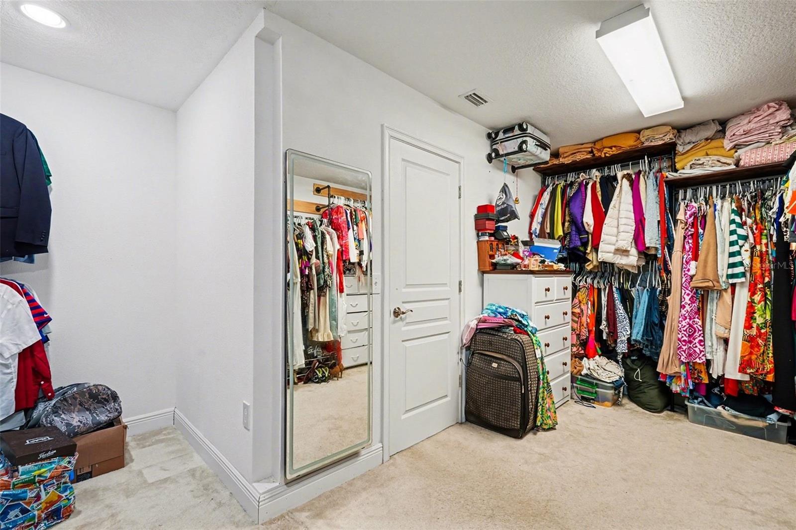 1903 W STATE ST, TAMPA, FL, 33606