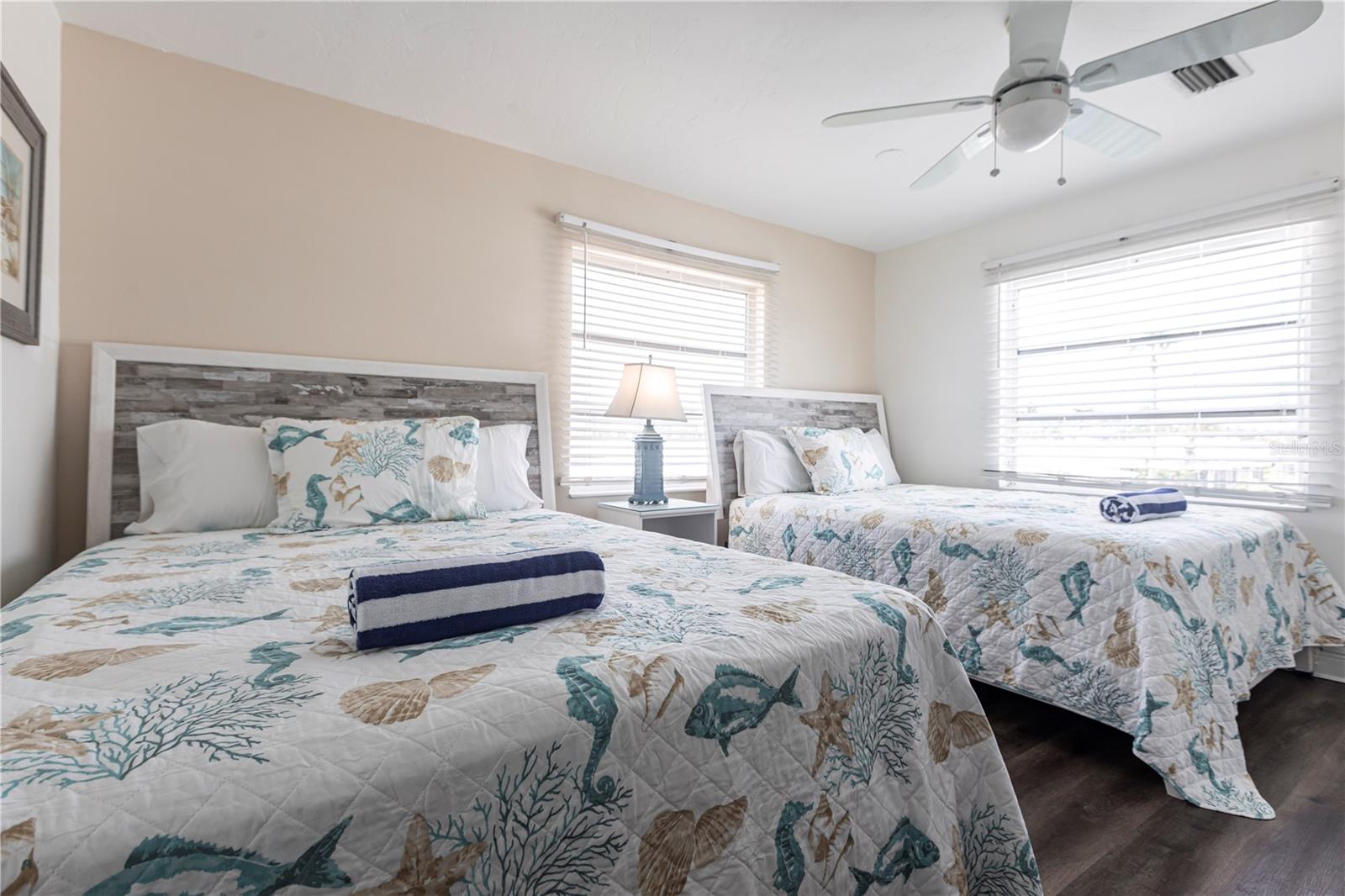 6020 MIDNIGHT PASS RD #52B, SARASOTA, FL, 34242