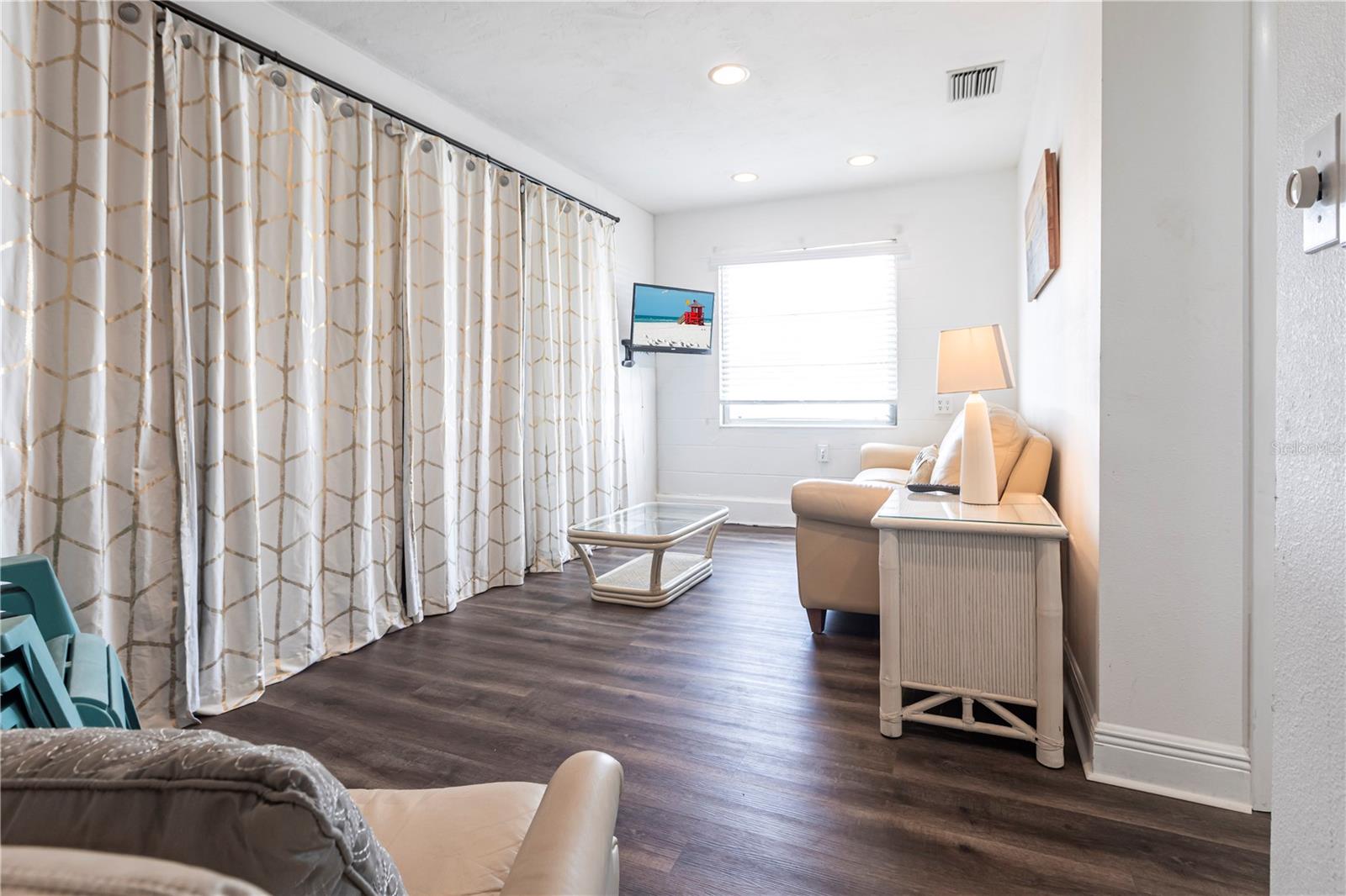 6020 MIDNIGHT PASS RD #52B, SARASOTA, FL, 34242