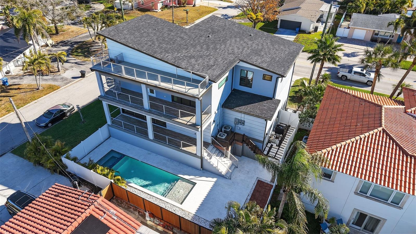 301 79TH ST S, ST PETERSBURG, FL, 33707