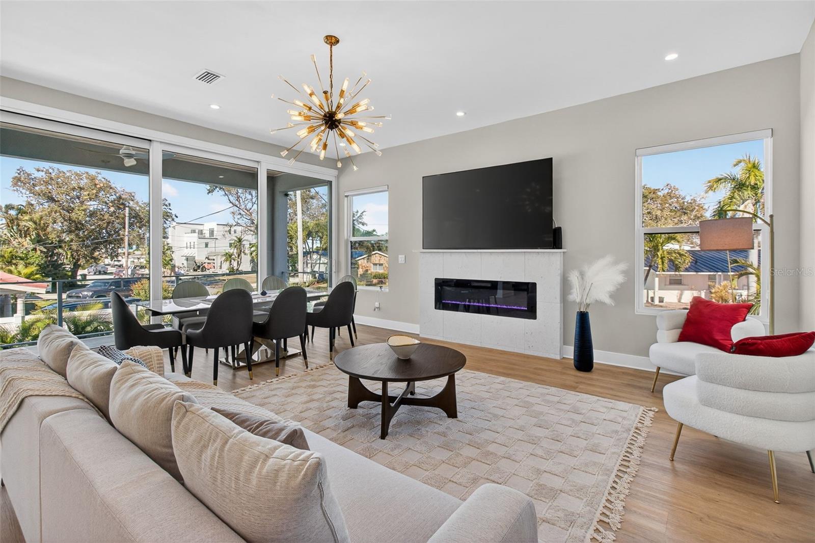 301 79TH ST S, ST PETERSBURG, FL, 33707