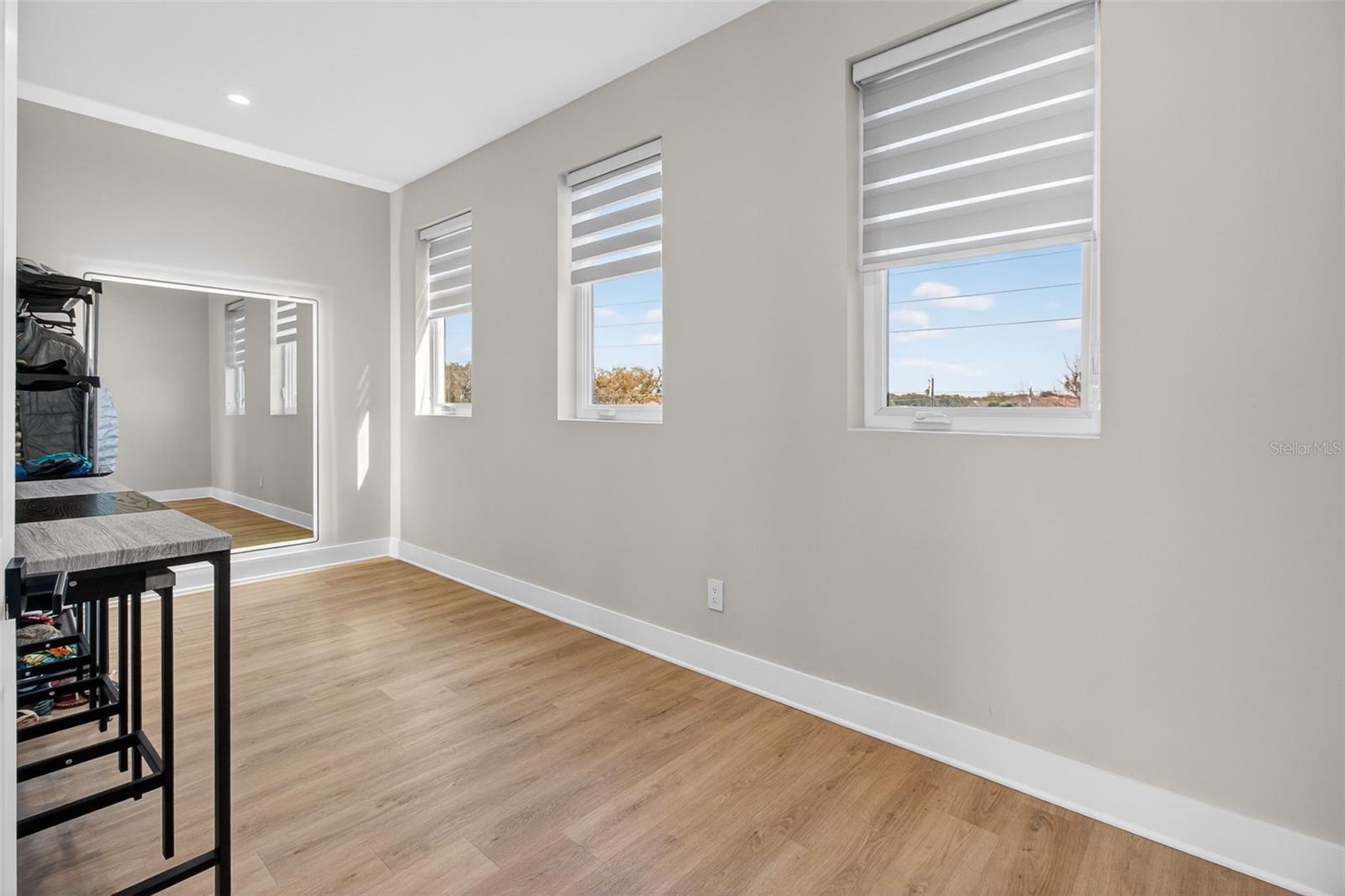 301 79TH ST S, ST PETERSBURG, FL, 33707