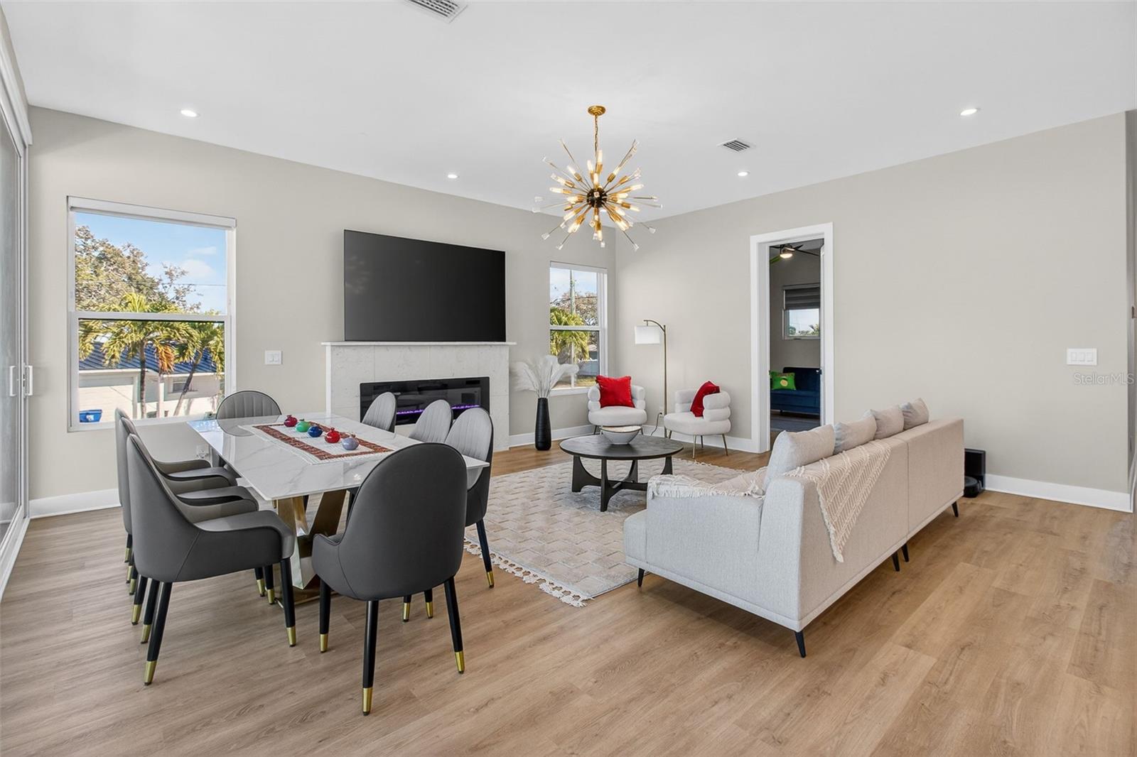 301 79TH ST S, ST PETERSBURG, FL, 33707