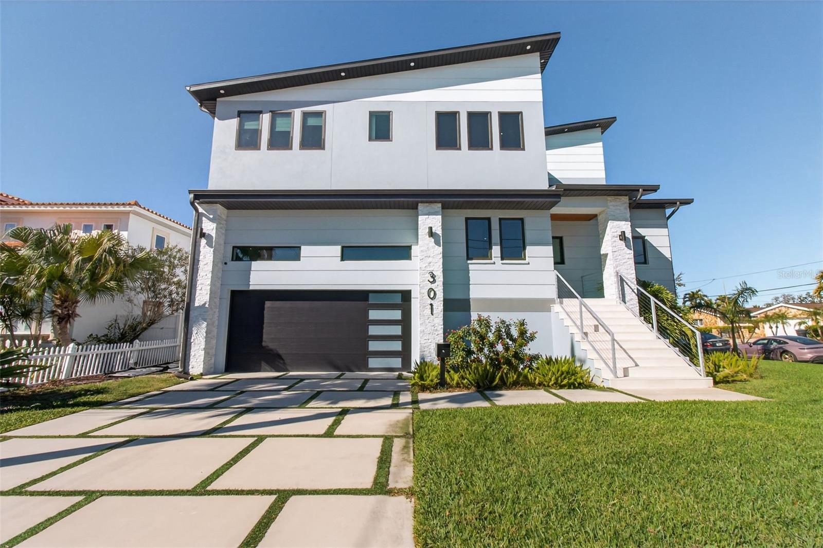 301 79TH ST S, ST PETERSBURG, FL, 33707