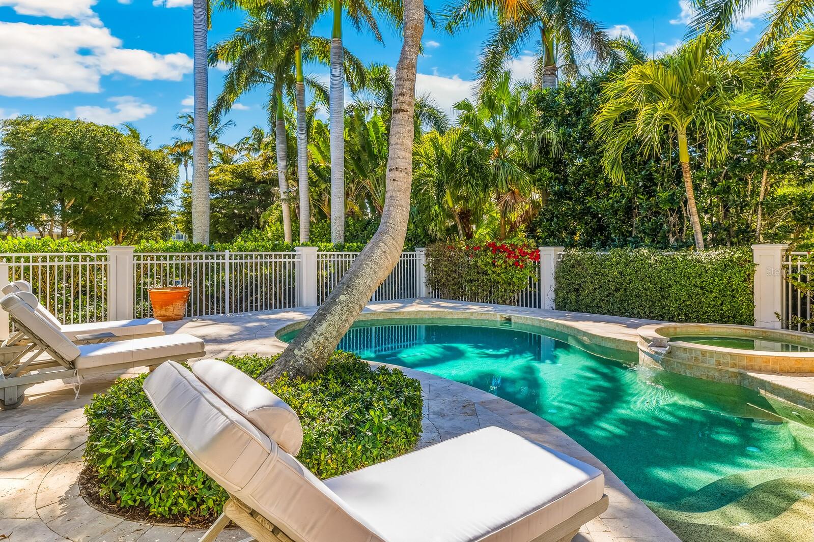 D6145790 Property Photo