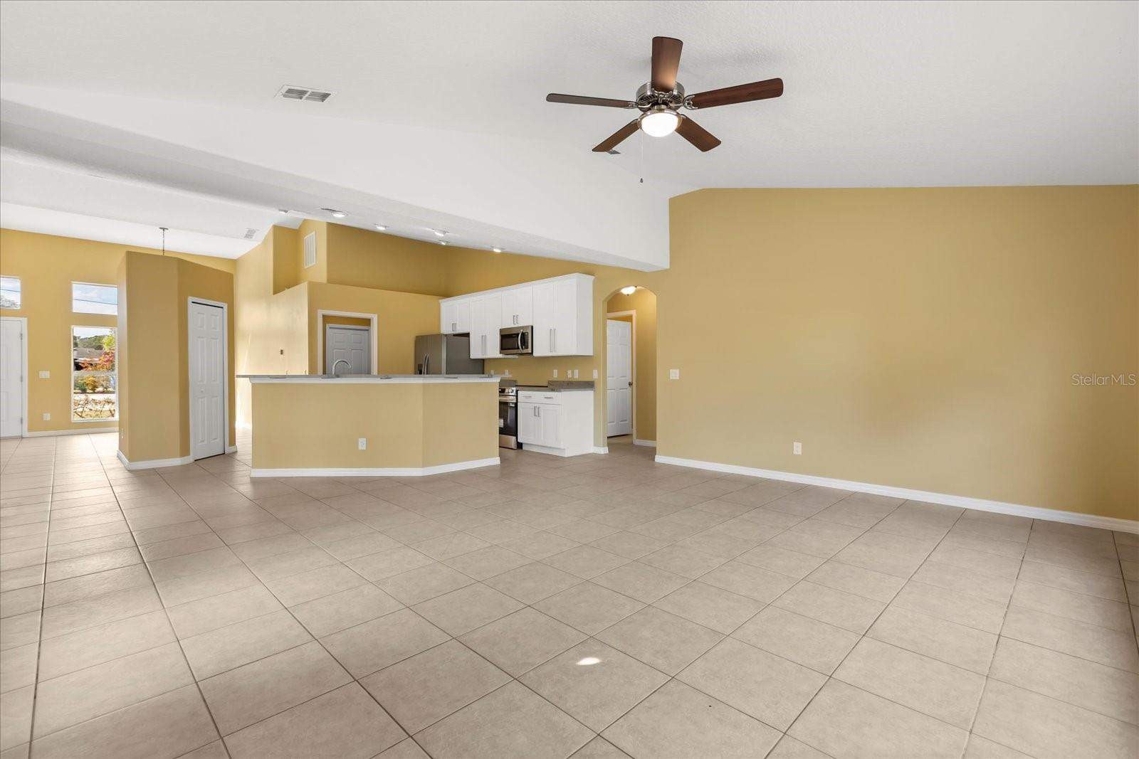 1-619 RHODES DR, DELAND, FL, 32720