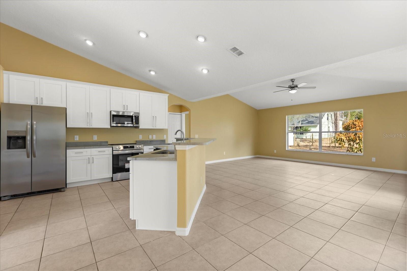 1-619 RHODES DR, DELAND, FL, 32720