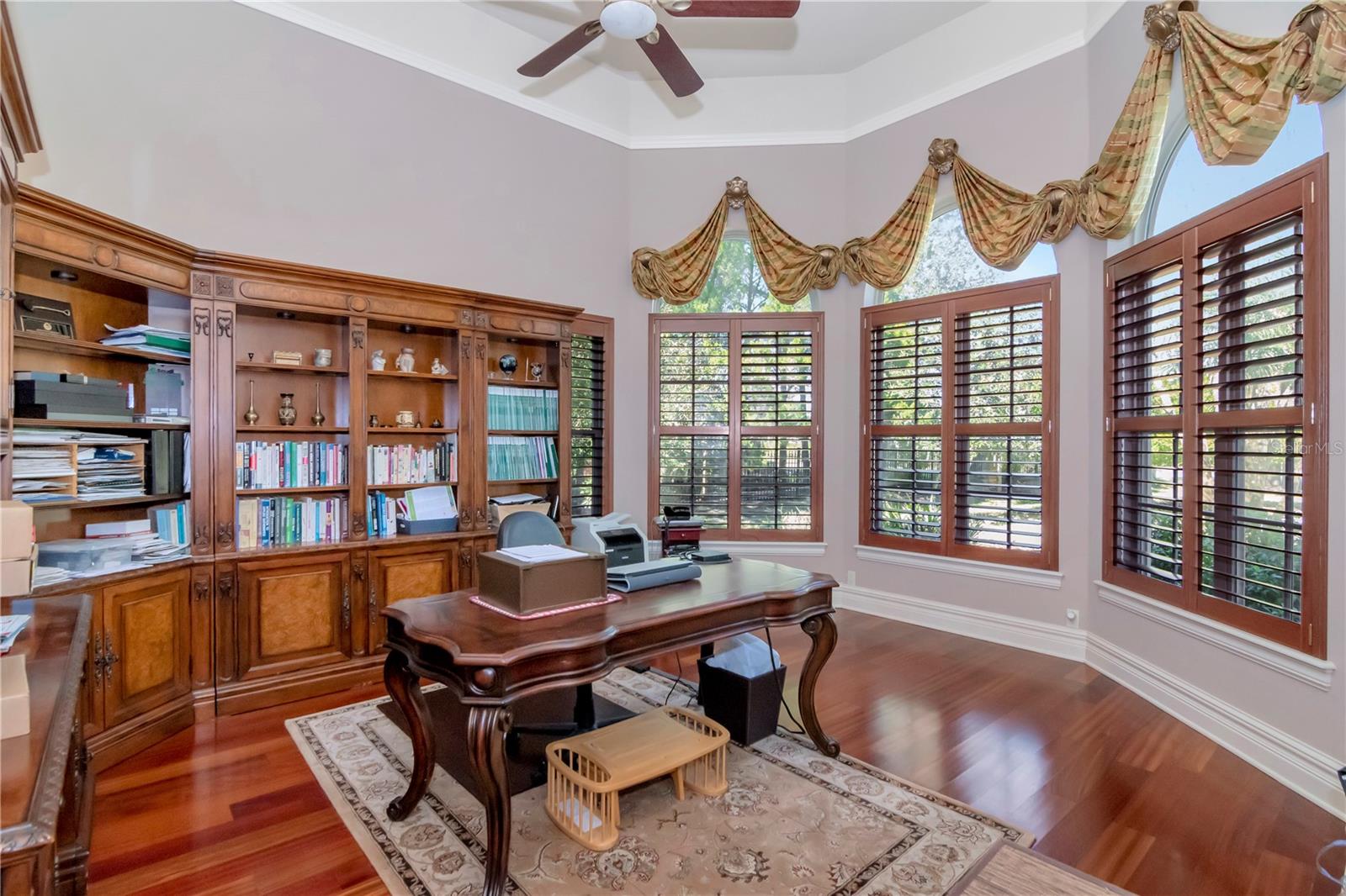 Dedicated home office