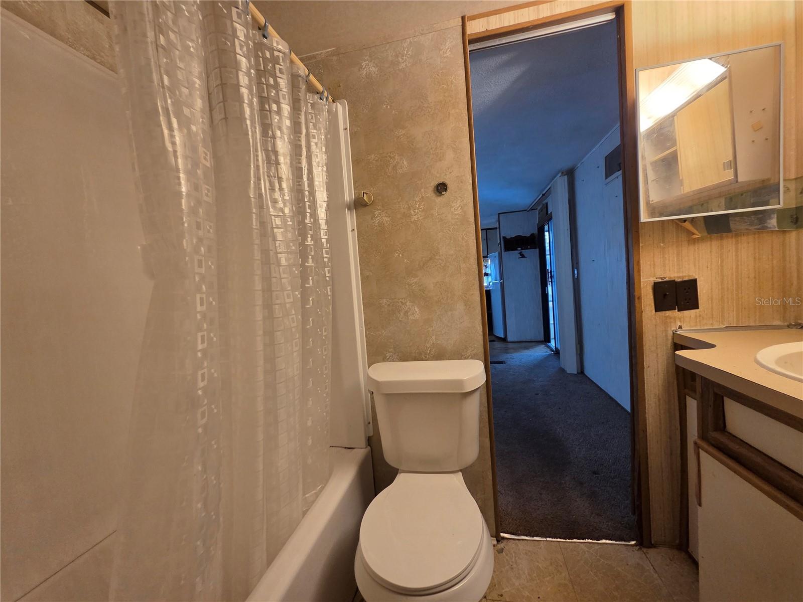 TB8468393 Property Photo