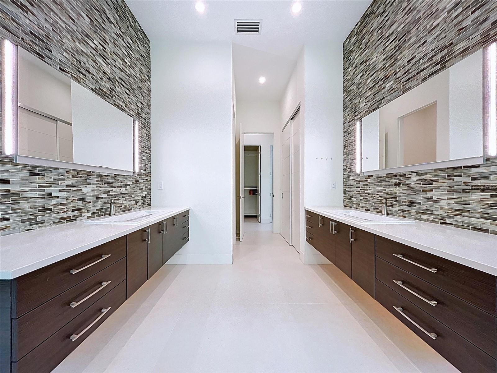 A4679697 Property Photo