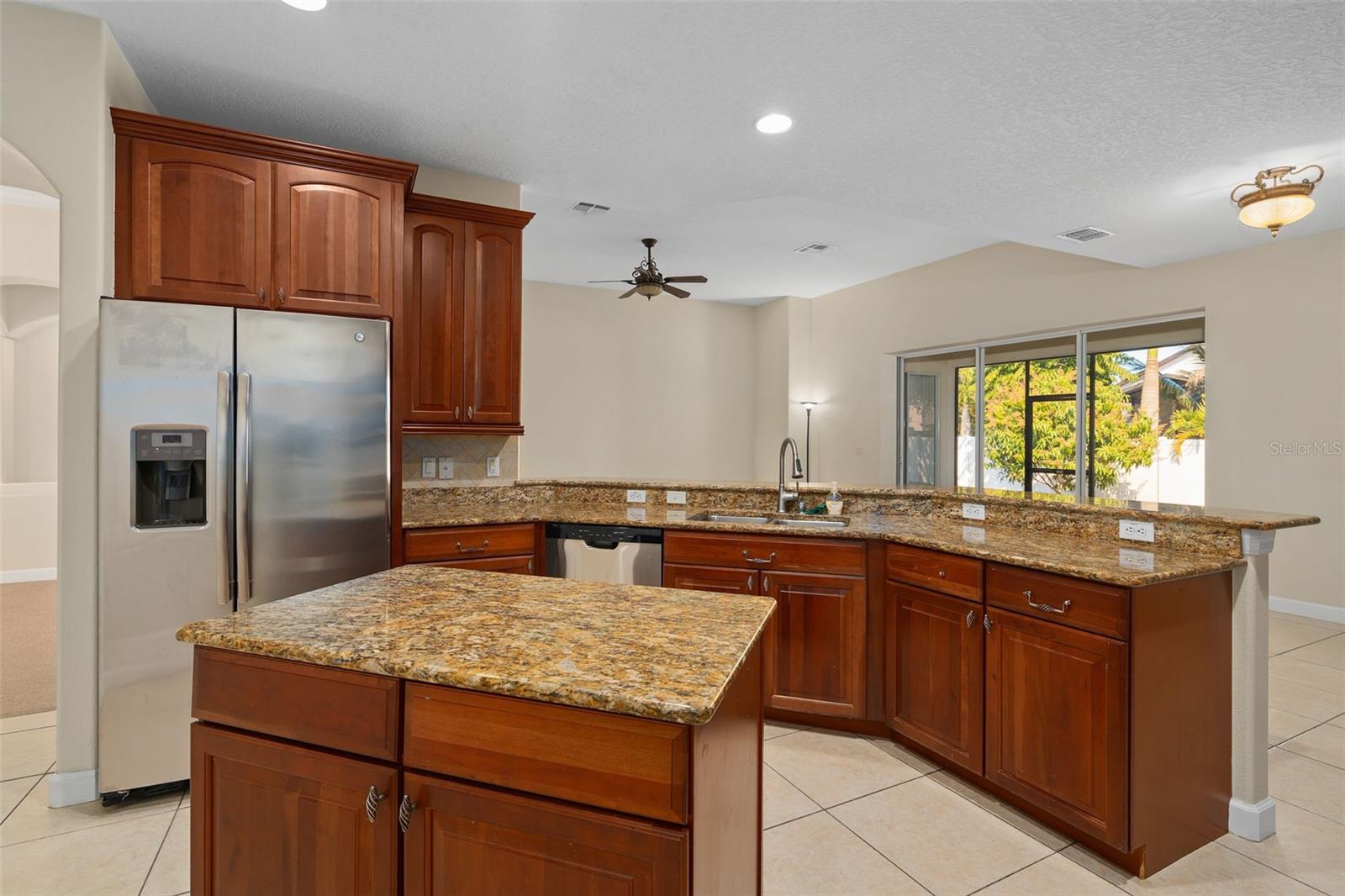 857 TIMBER ISLE DR, ORLANDO, FL, 32828