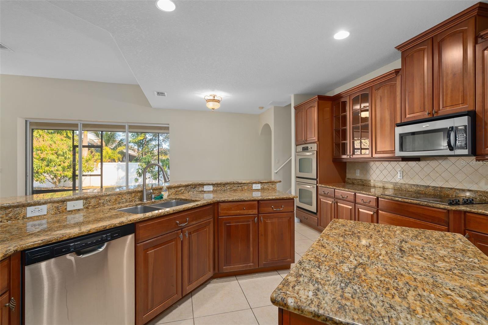 857 TIMBER ISLE DR, ORLANDO, FL, 32828