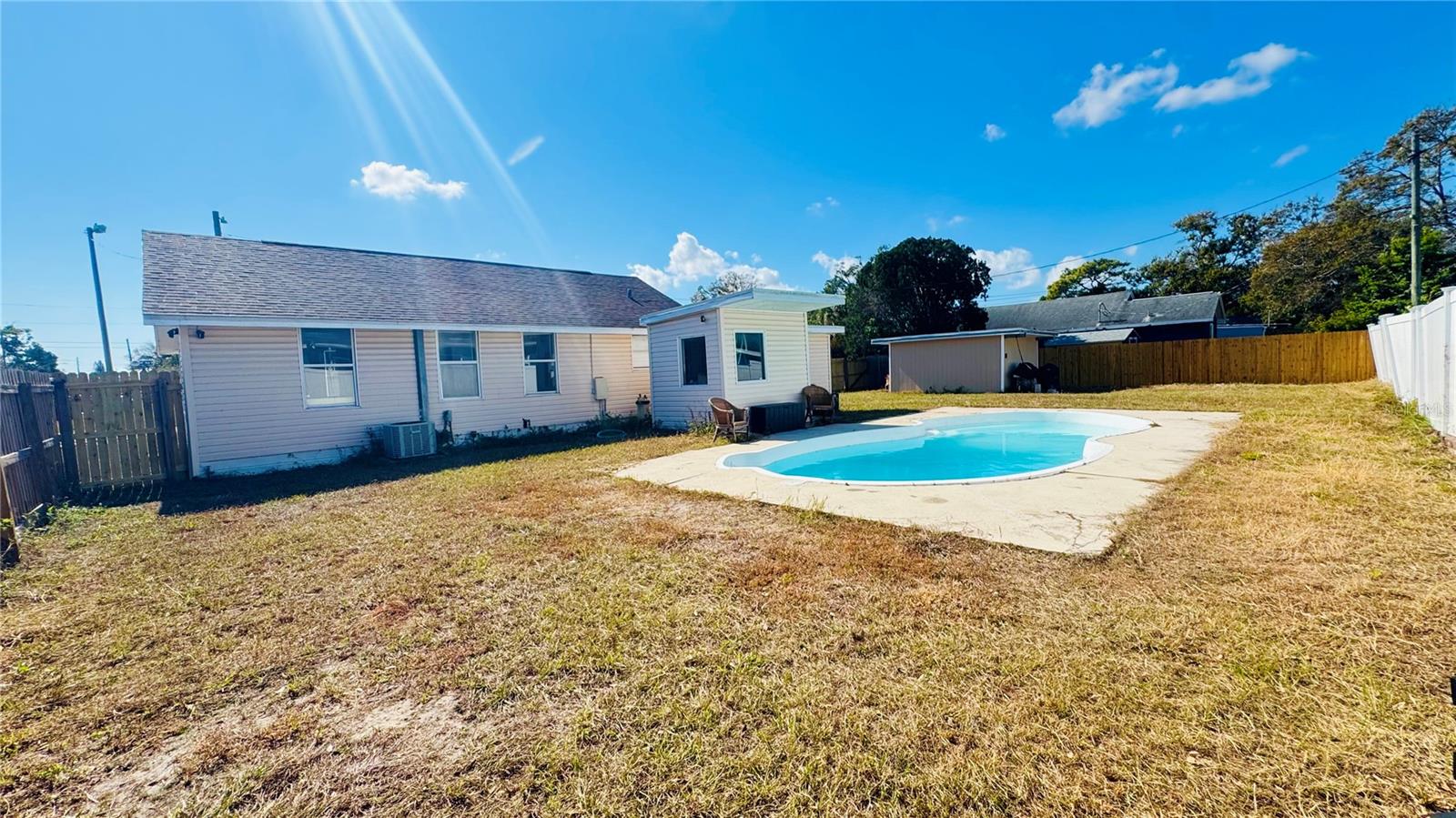 4100 40TH ST N, ST PETERSBURG, FL, 33714