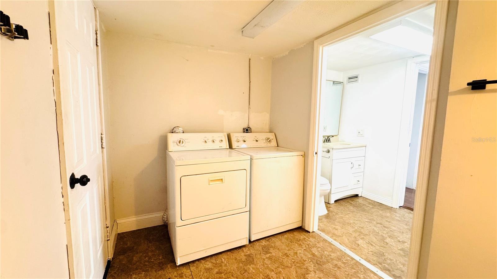 4100 40TH ST N, ST PETERSBURG, FL, 33714