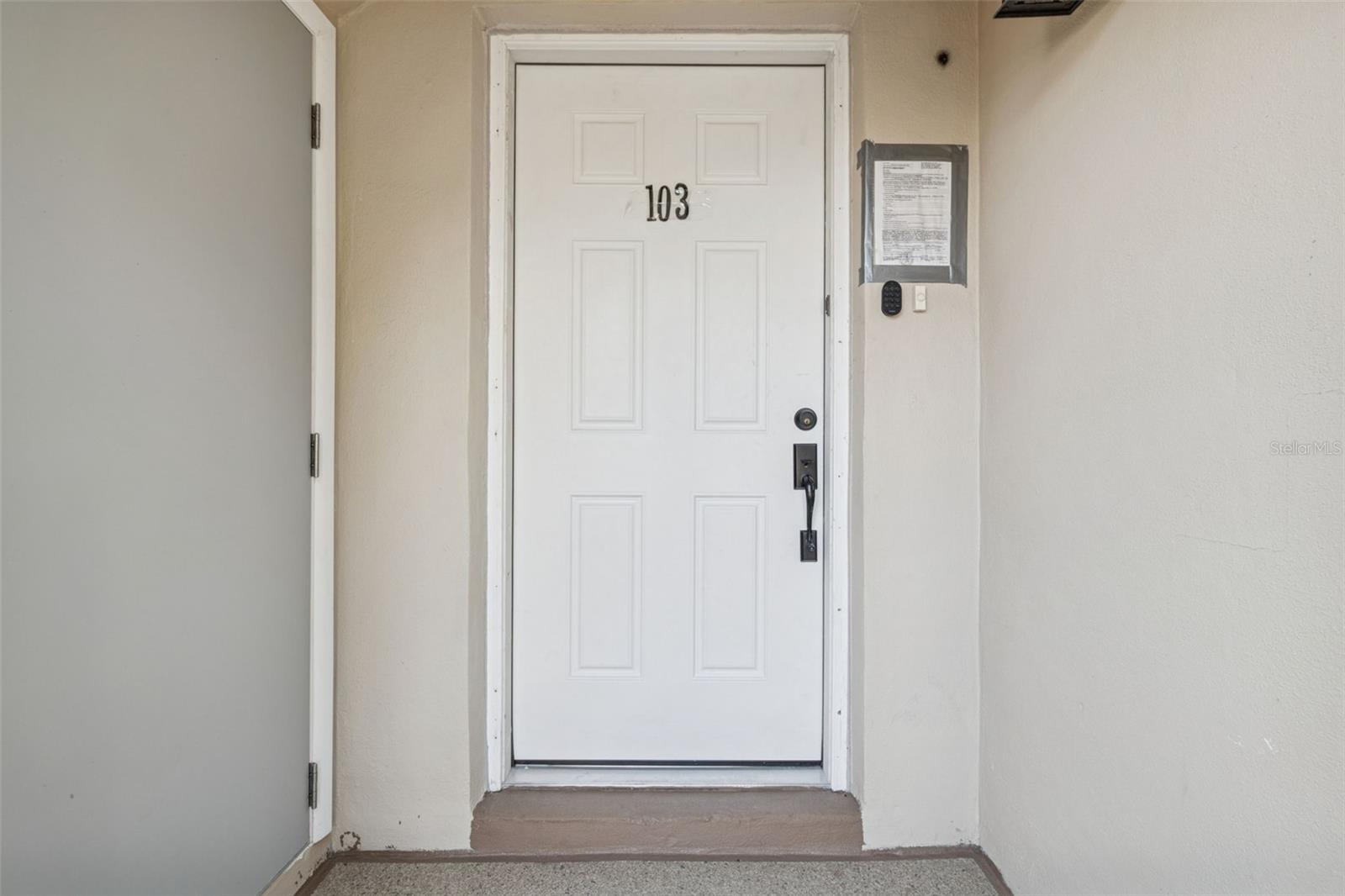 103/ Outside storage unit