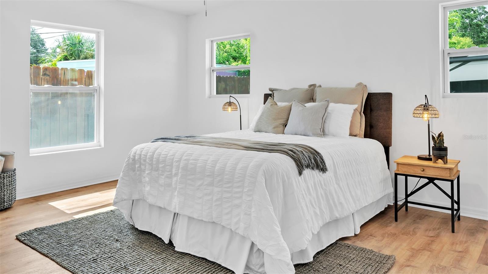 4694 YARMOUTH AVE S, ST PETERSBURG, FL, 33711