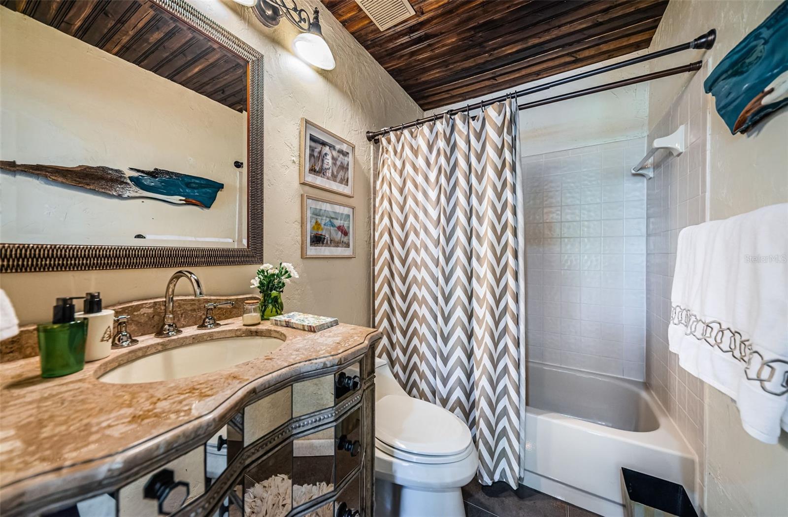 First floor full bath off the kitchen