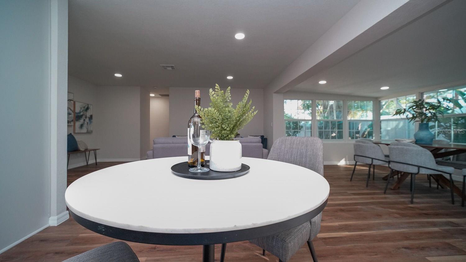 110 92ND AVE NE, ST PETERSBURG, FL, 33702