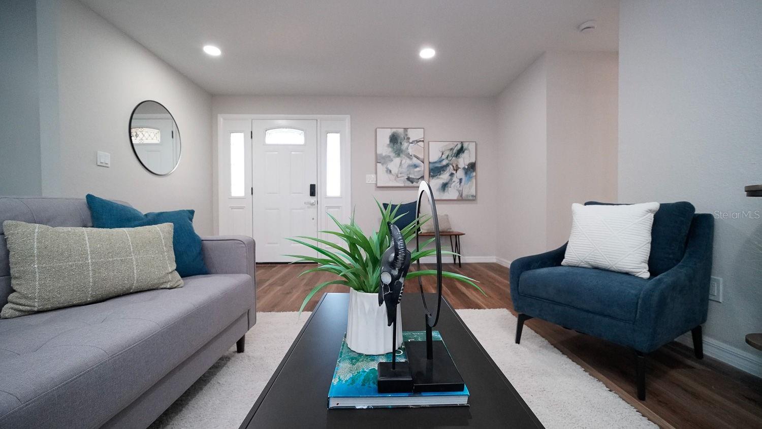 110 92ND AVE NE, ST PETERSBURG, FL, 33702