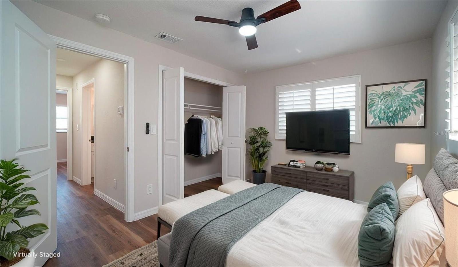 110 92ND AVE NE, ST PETERSBURG, FL, 33702