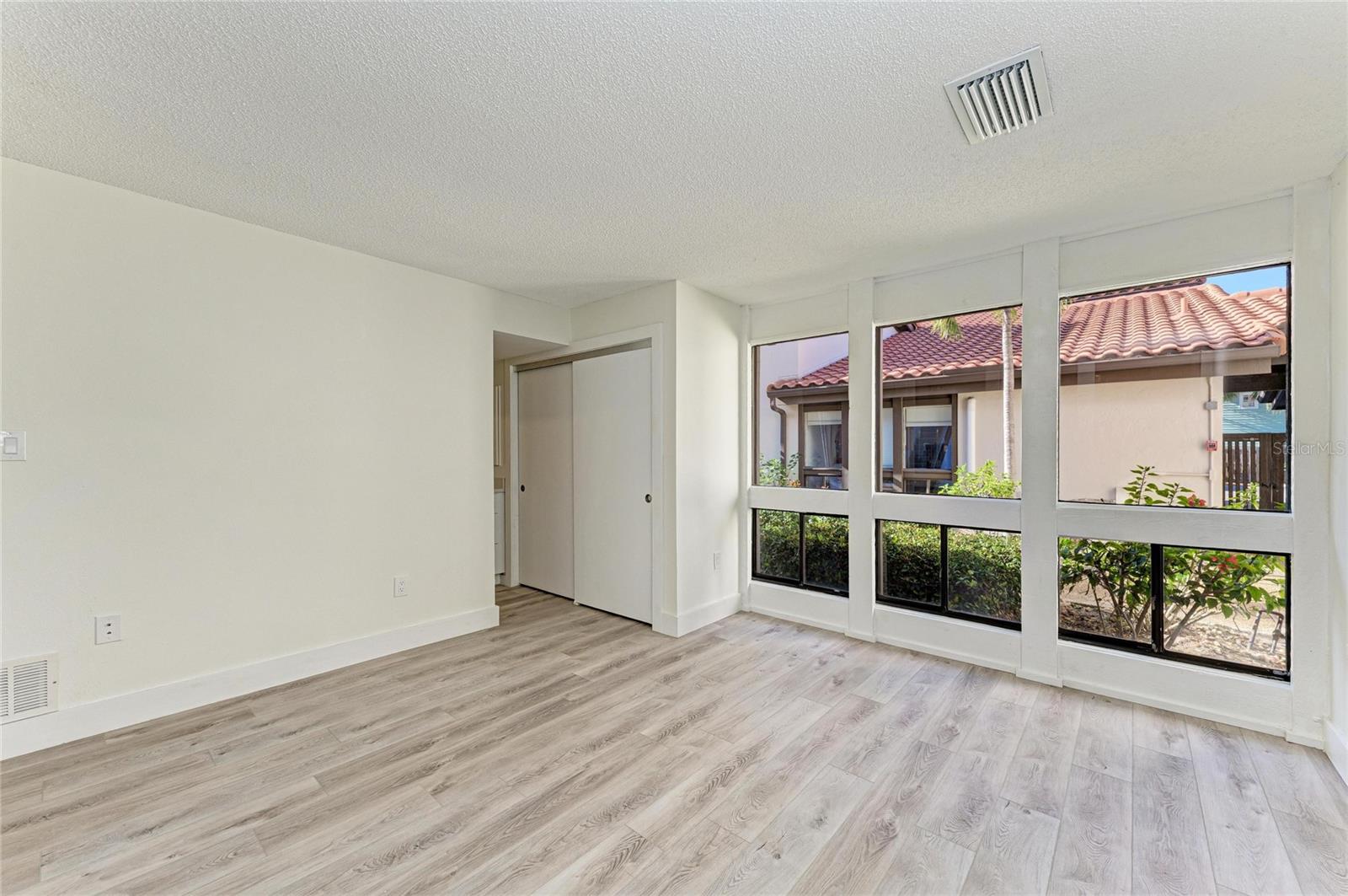 800 S BLVD OF THE PRESIDENTS #9, SARASOTA, FL, 34236