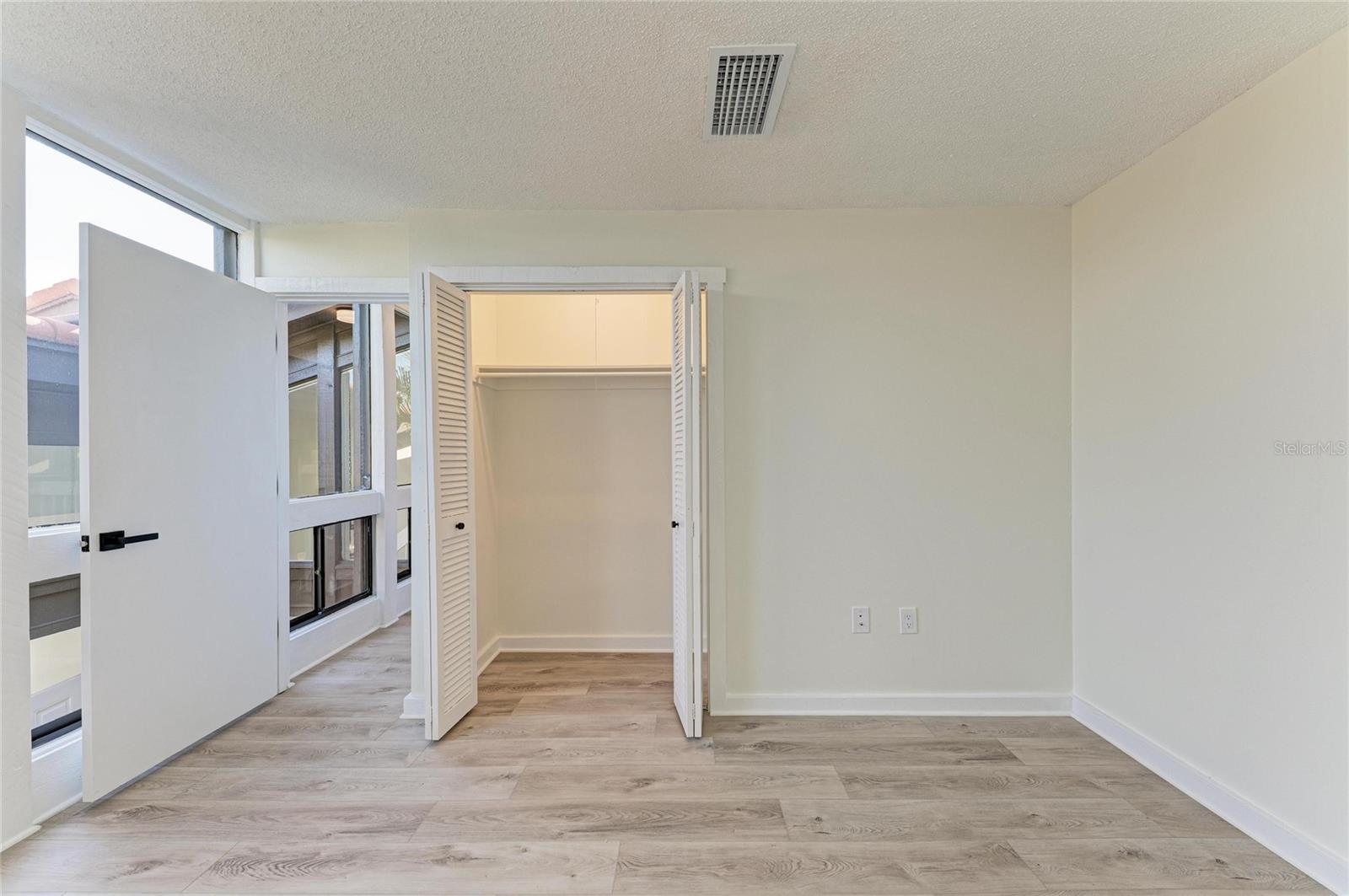 800 S BLVD OF THE PRESIDENTS #9, SARASOTA, FL, 34236