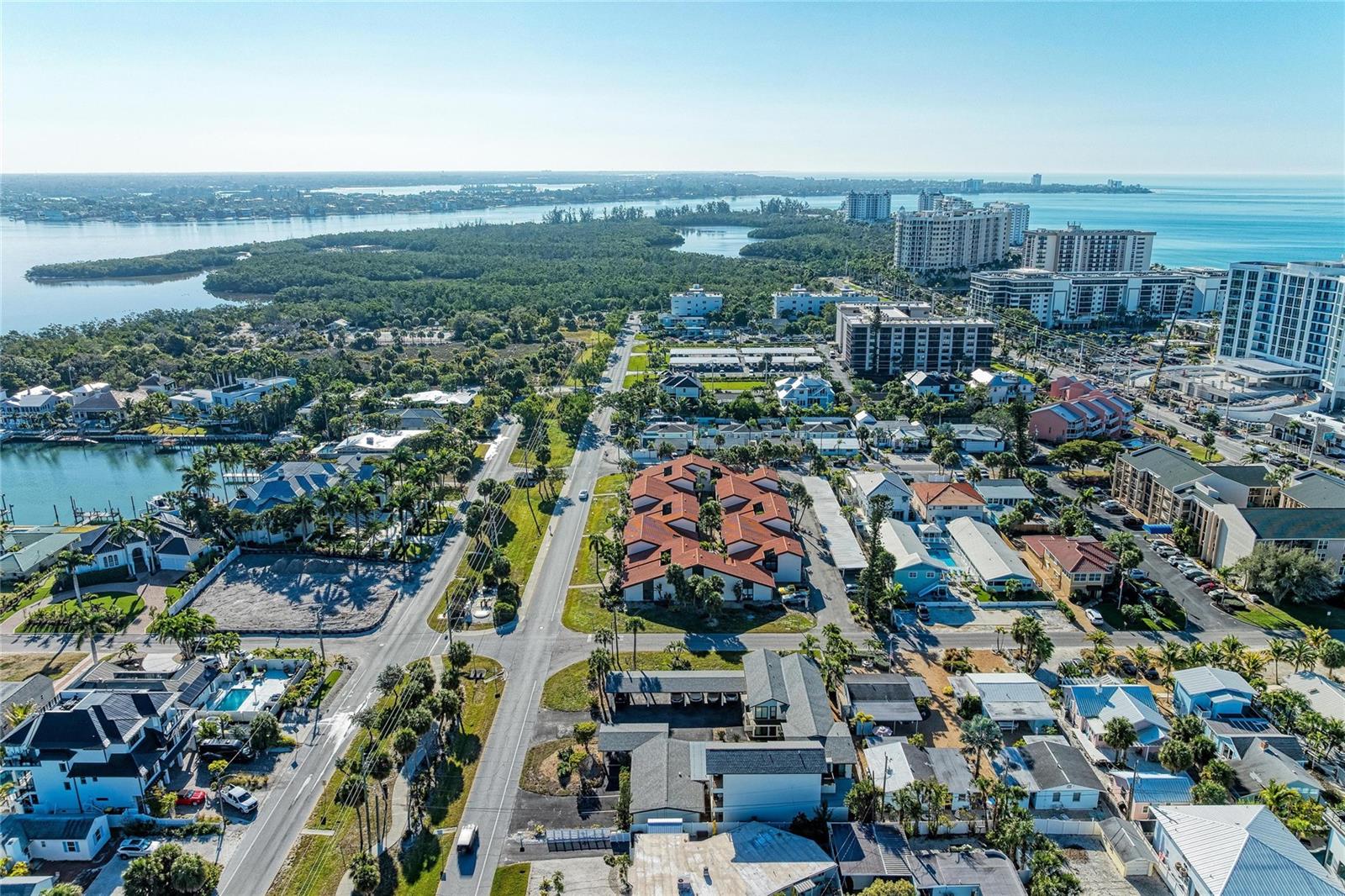 800 S BLVD OF THE PRESIDENTS #9, SARASOTA, FL, 34236