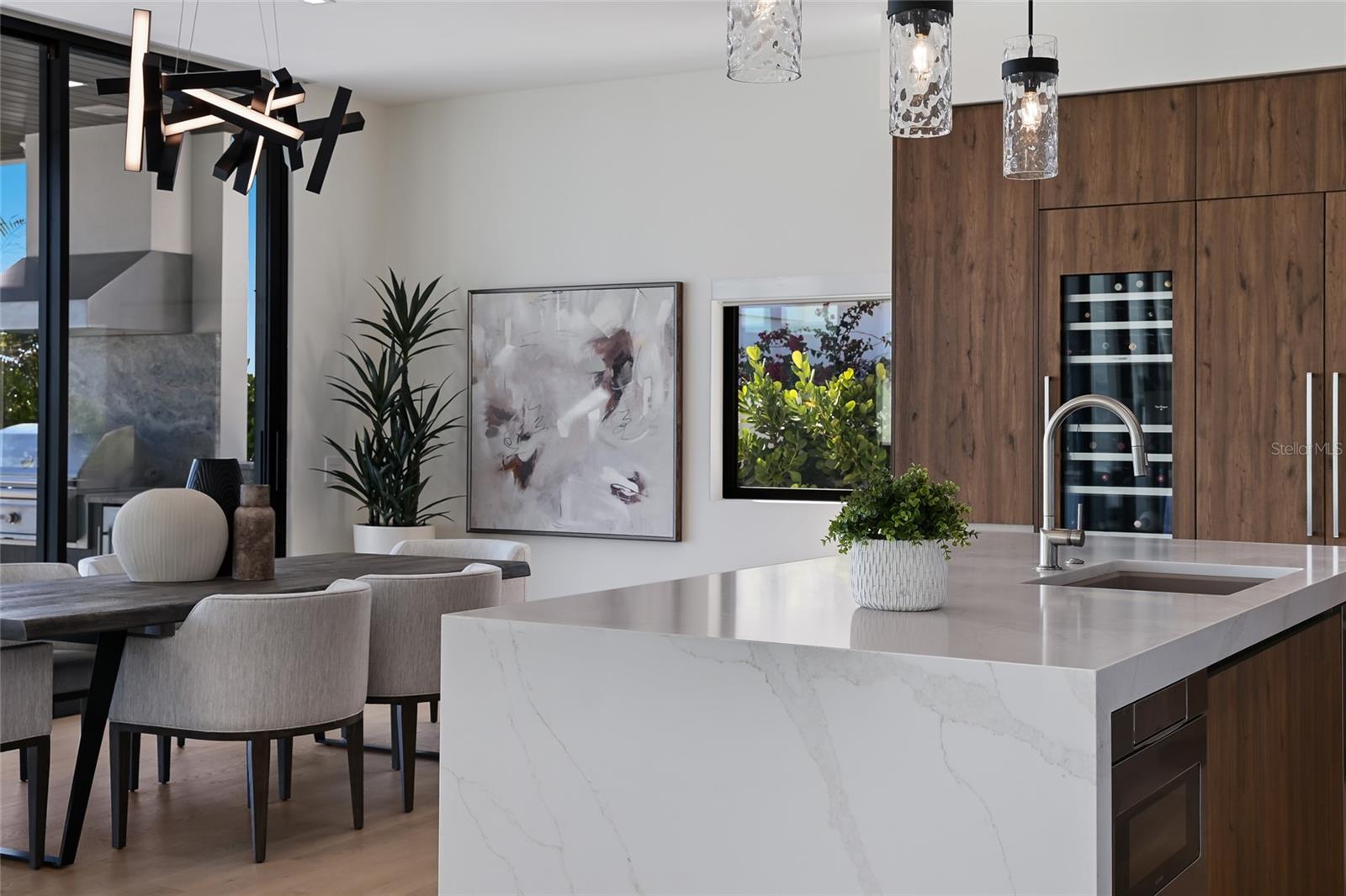 A4679736 Property Photo