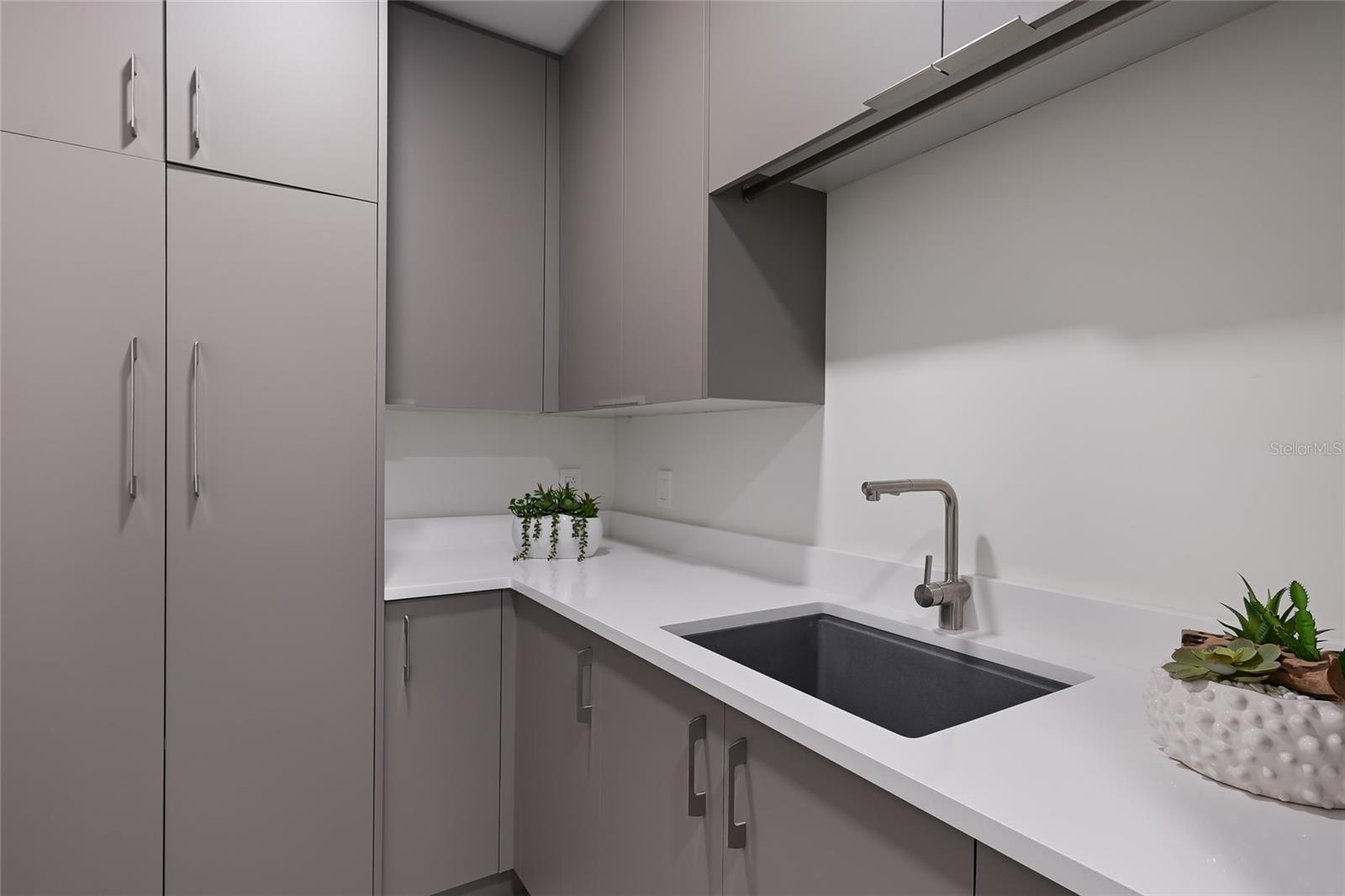 A4679736 Property Photo