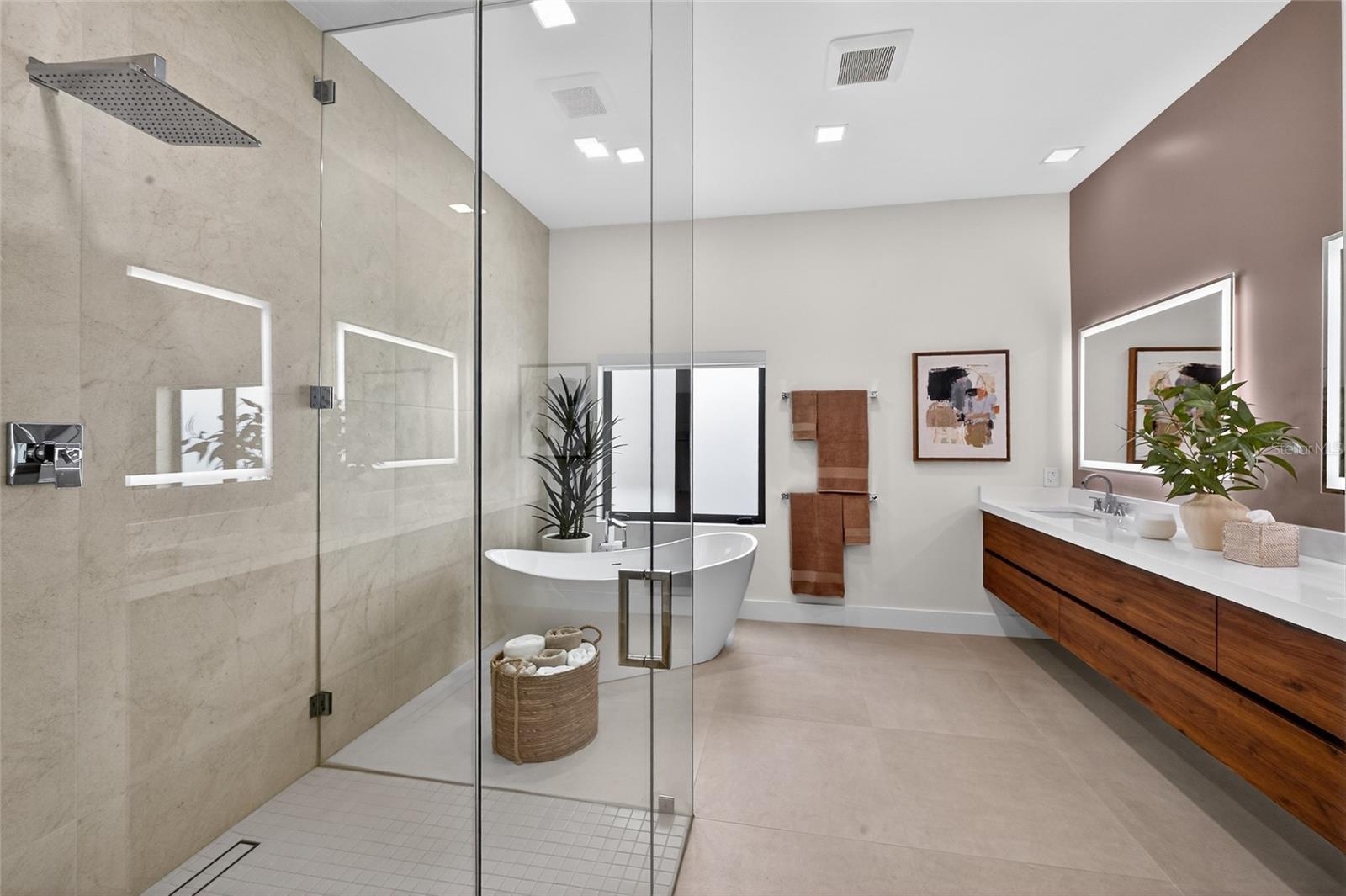 A4679736 Property Photo