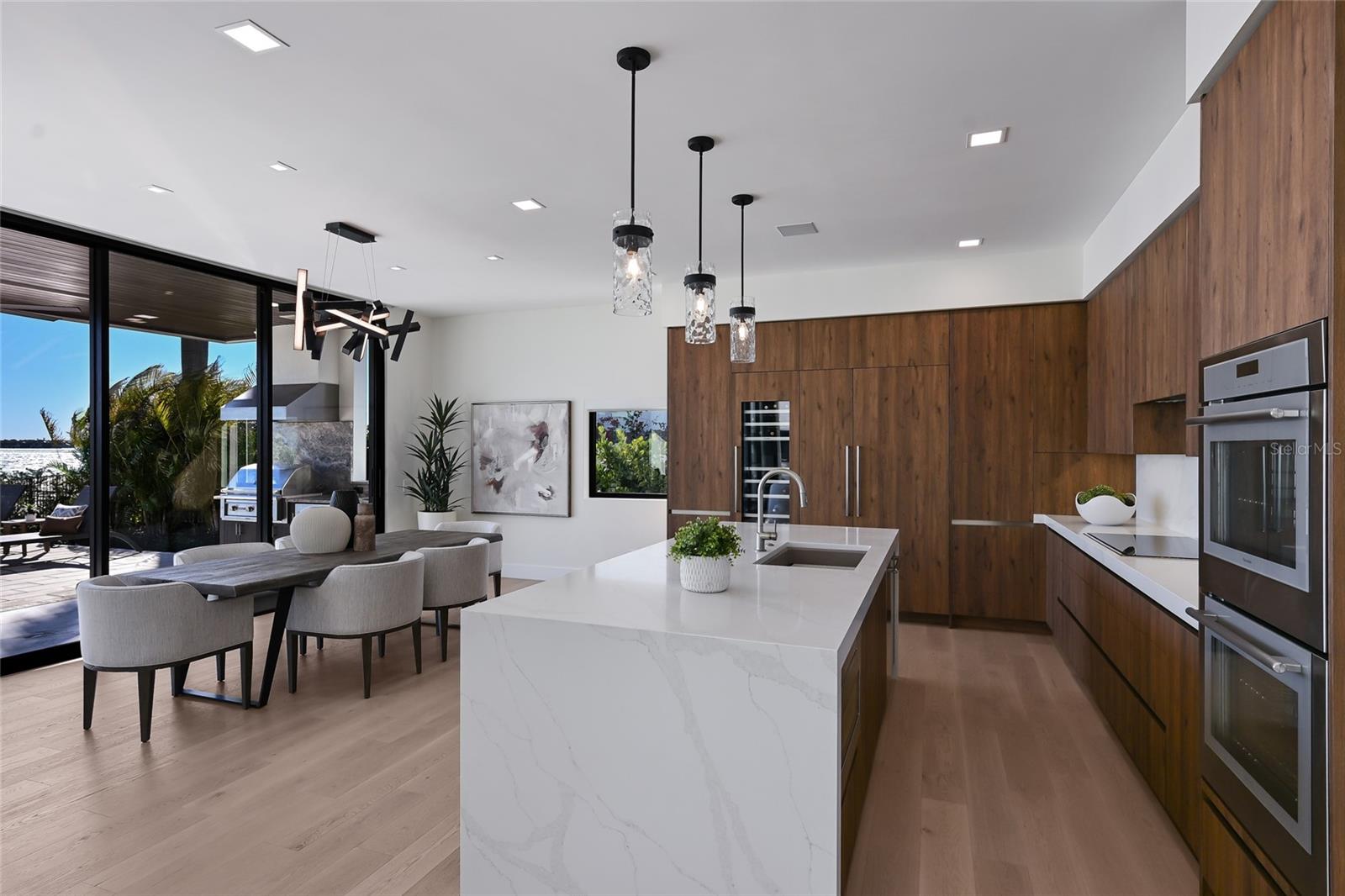 A4679736 Property Photo