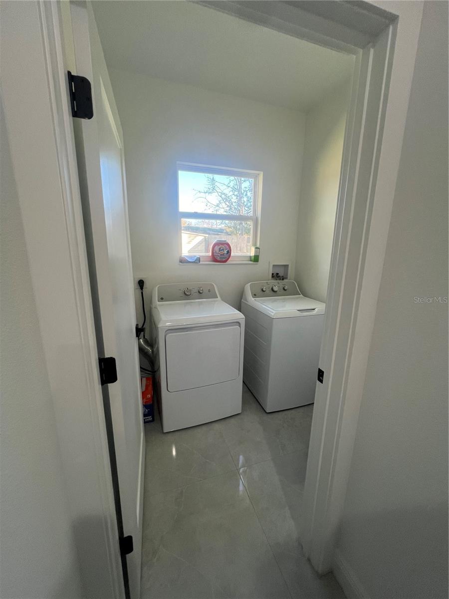 6425 CURTIS ST, ORLANDO, FL, 32807