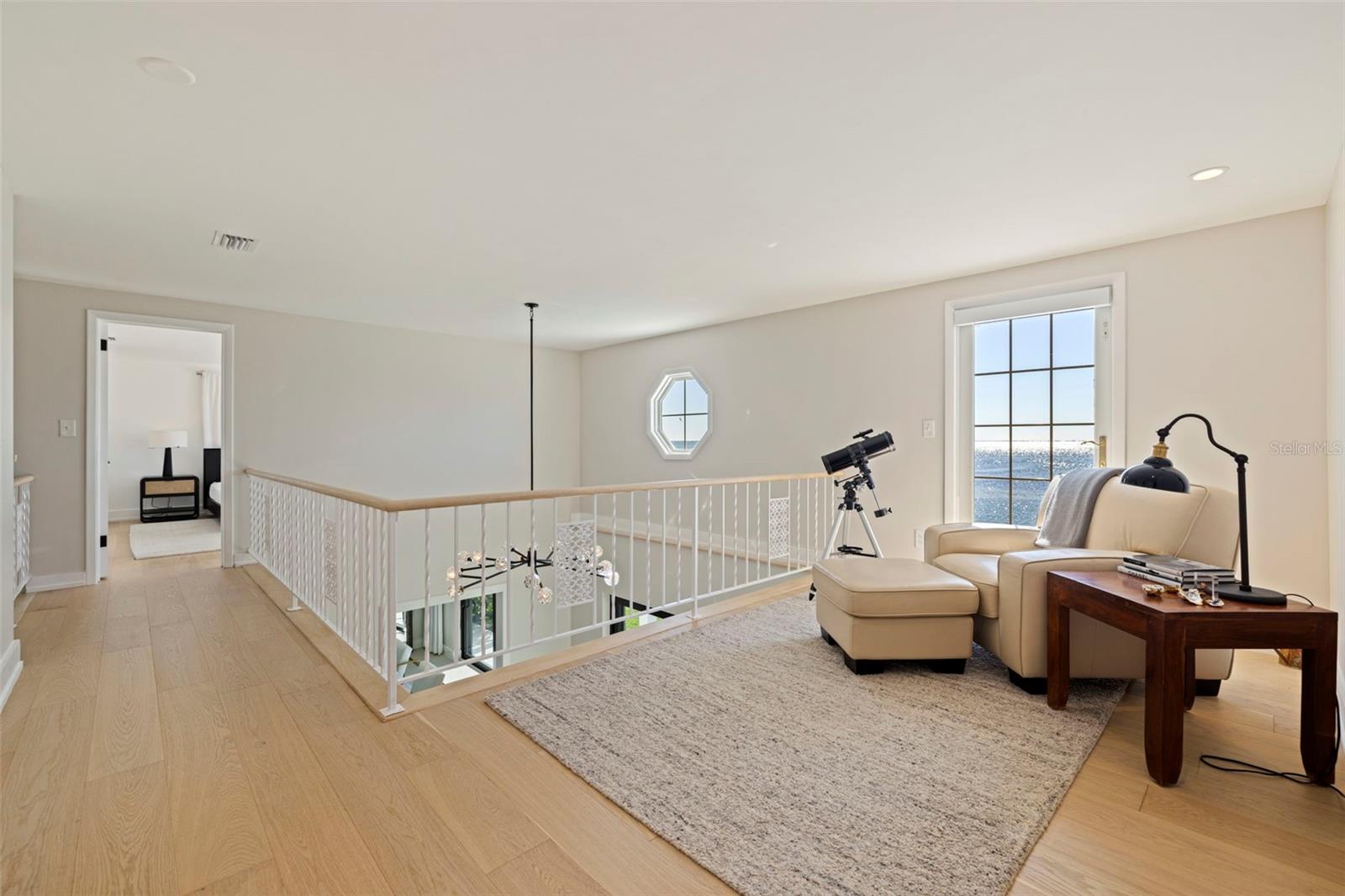 TB8468622 Property Photo