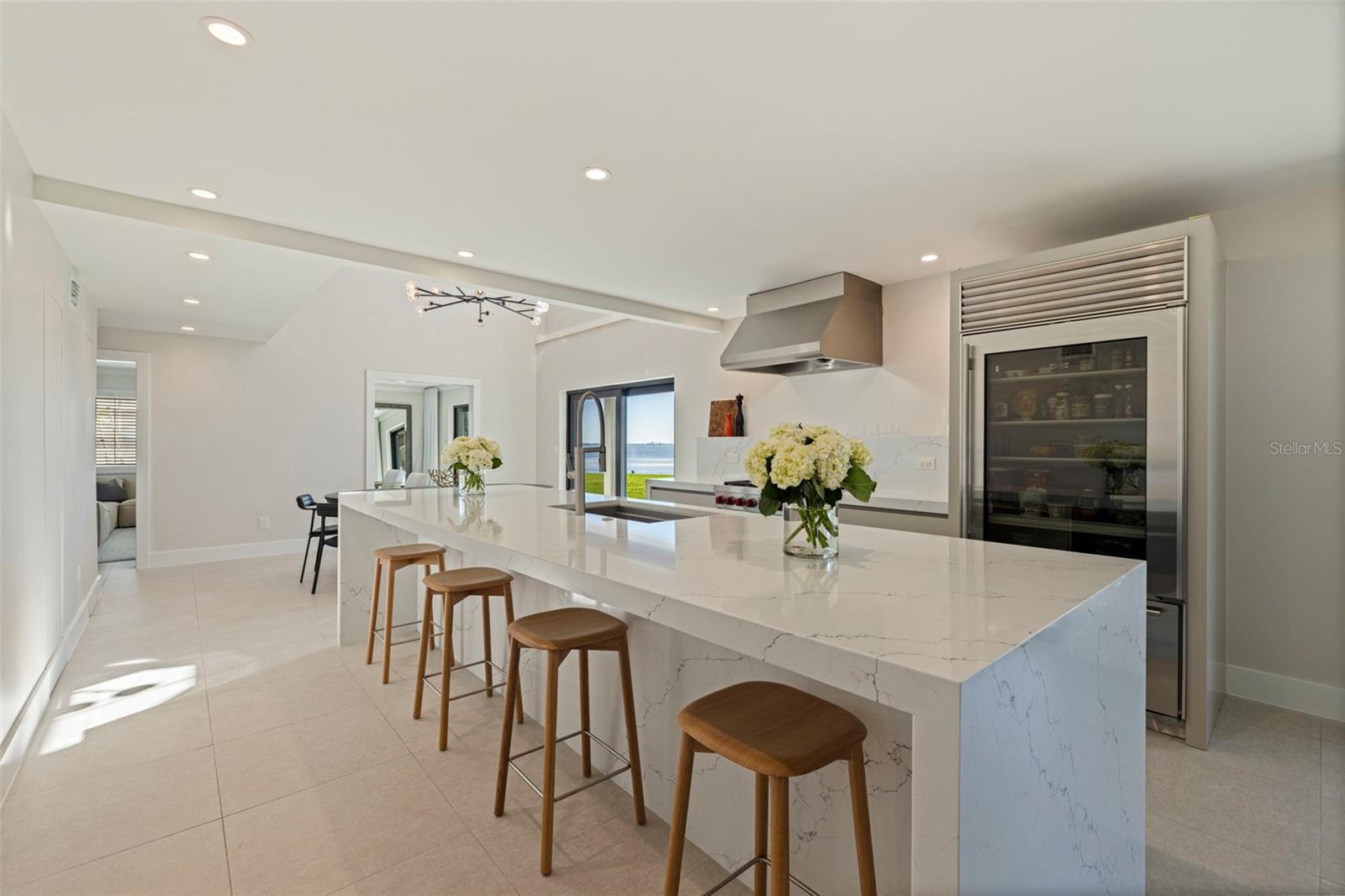 TB8468622 Property Photo